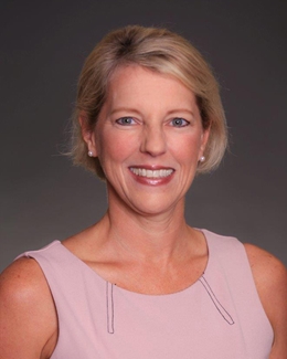 Elaine Veselka